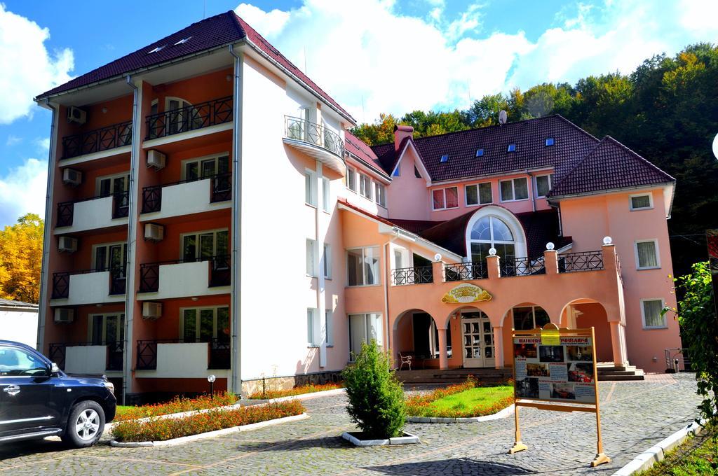 Sonyachna Polyana Hotel Luaran gambar