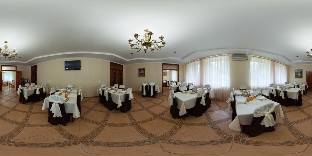 Sonyachna Polyana Hotel Luaran gambar